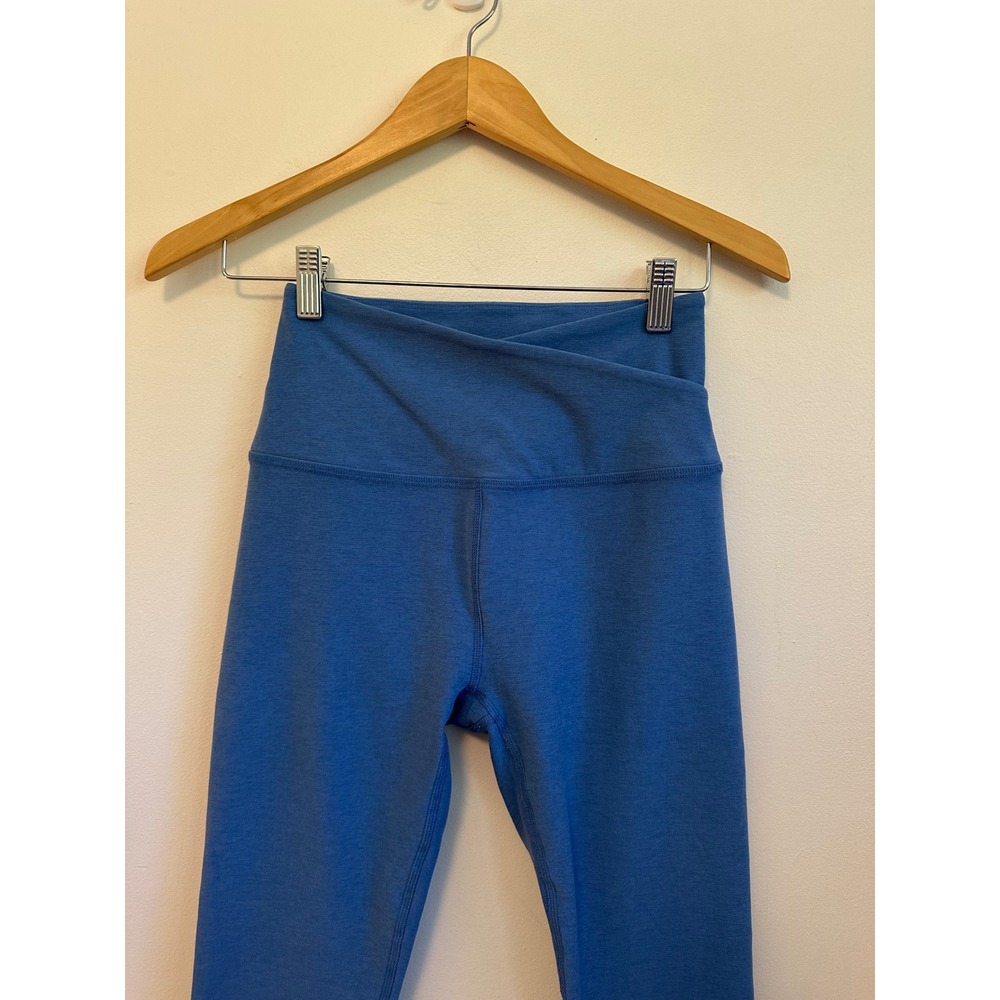 Beyond Yoga Blue Spacedye At Your Leisure High Waisted Midi Leggings | Medium - Picture 2 of 8